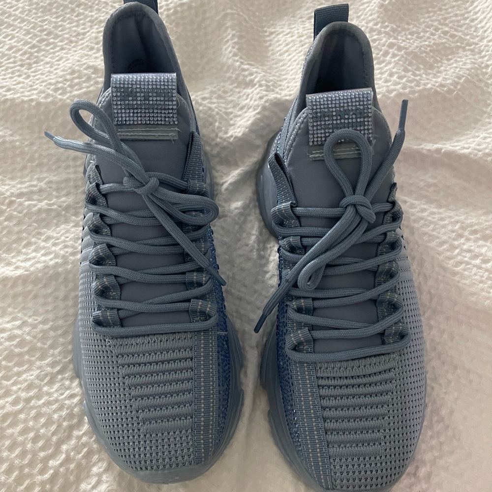 Steve Madden sneakers